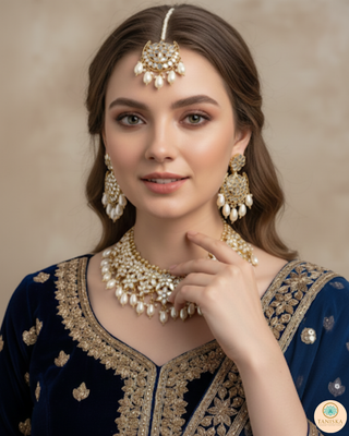 Luxury golden glass work Kundan bridal necklace set with matching earrings and headpiece, exquisite statement jewelry for South Asian weddings and nikah ceremonies.