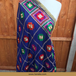 GEOMETRICALBOXED-BLU FLORAL Blue Punjabi Phulkari