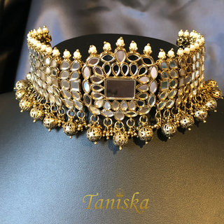 HARLEEN Golden Glass Necklace Set