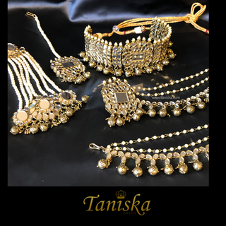 HARLEEN Golden Glass Necklace Set