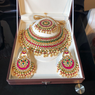 MISHCA Traditional Multi Pachi-Kundan Necklace Set