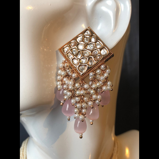ISHANA Baby Pink Uncut-Kundan Necklace/Choker Set