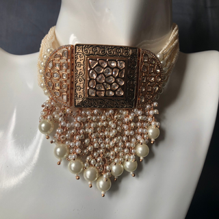 ISHANA Golden Uncut-Kundan Necklace/Choker Set
