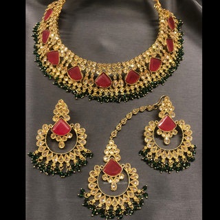 ANADIA Necklace Set