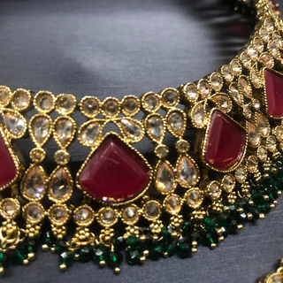 ANADIA Necklace Set