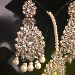 KAIRA Silver Bridal Necklace Set Bundle