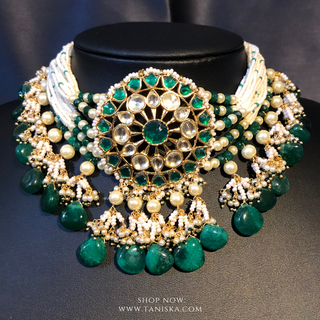 DEEPIKA Emerald Green Pachi Kundan Necklace Set