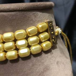 Golden Kundan Necklace Set