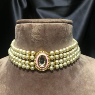 The Noor Mahal Kundan Choker Set