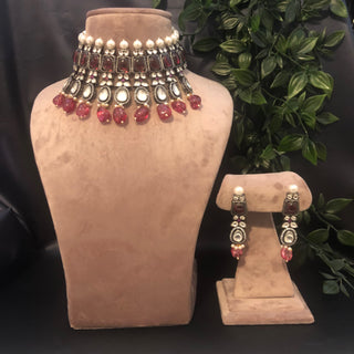 Kundan Necklace Set (Necklace, Earrings) - Golden / Ruby (Limited Edition)