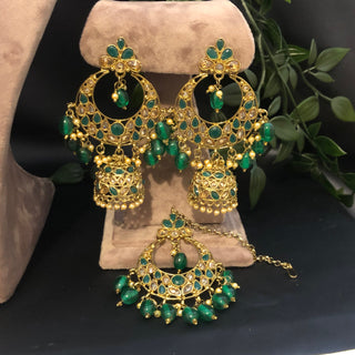 Pearly Antique Gold, Double Choker Necklace Set (Necklace, Earrings, Tikka) - Golden / Emerald Green