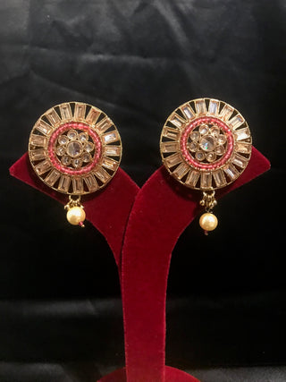 NISHA Earring & Tikka Set - Red