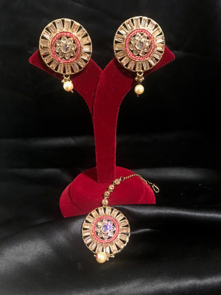 NISHA Earring & Tikka Set - Red