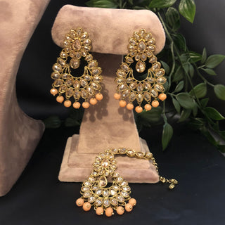Pearly Antique Gold Necklace Set (Necklace, Earrings, Tikka) - Golden / Peach