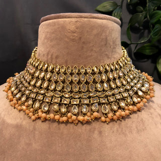 Pearly Antique Gold Necklace Set (Necklace, Earrings, Tikka) - Golden / Peach