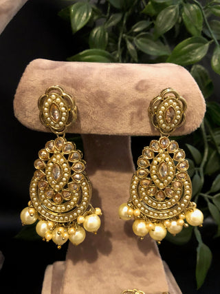 Pearly Antique Gold Necklace Set (Necklace, Earrings, Tikka) - Gold