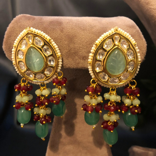 Luxury green beaded Kundan choker necklace set with matching earrings, perfect for South Asian bridal weddings and receptions.