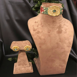 Luxury multicolor beaded Kundan choker necklace set featuring mint green and soft pink beads with matching earrings, elegant statement jewelry for South Asian bridal weddings and festive receptions.