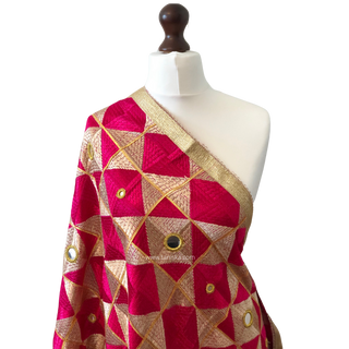 HPBOX01 Hot Pink Phulkari Dupatta