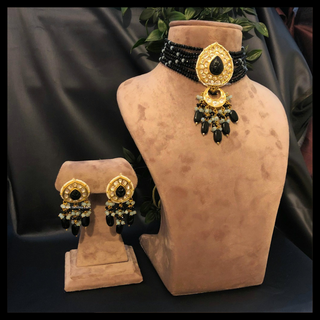 MRINAL Traditional Kundan Necklace Set - Midnight Black (Limited Edition)