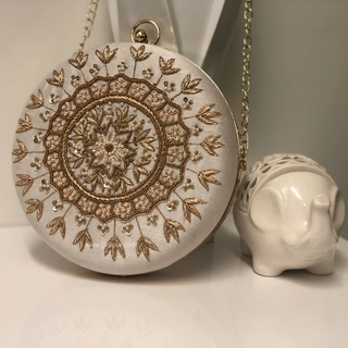 KAIRA 2 Pearly Pearl White Clutch Bag (Round)
