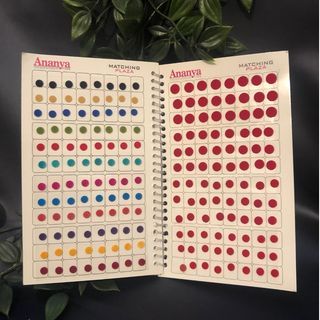 Ananya VELVET Bindi Book (960 Bindis)