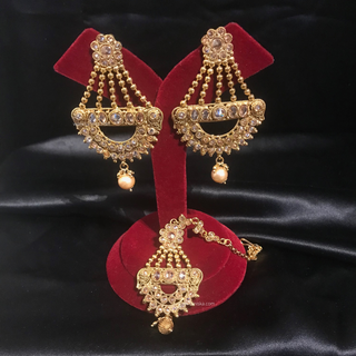 TANISHQ Antique Gold Earrings & Tikka Set - High Gold Polish