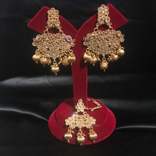 TANISHQ Antique Gold Earrings & Tikka Set - High Gold Polish